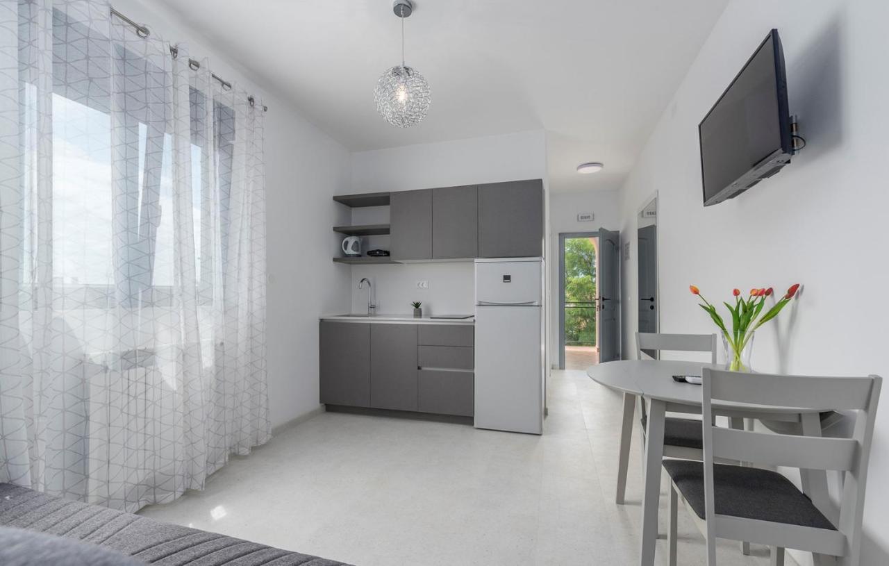 Apartments Zrnic Poreč Cameră foto